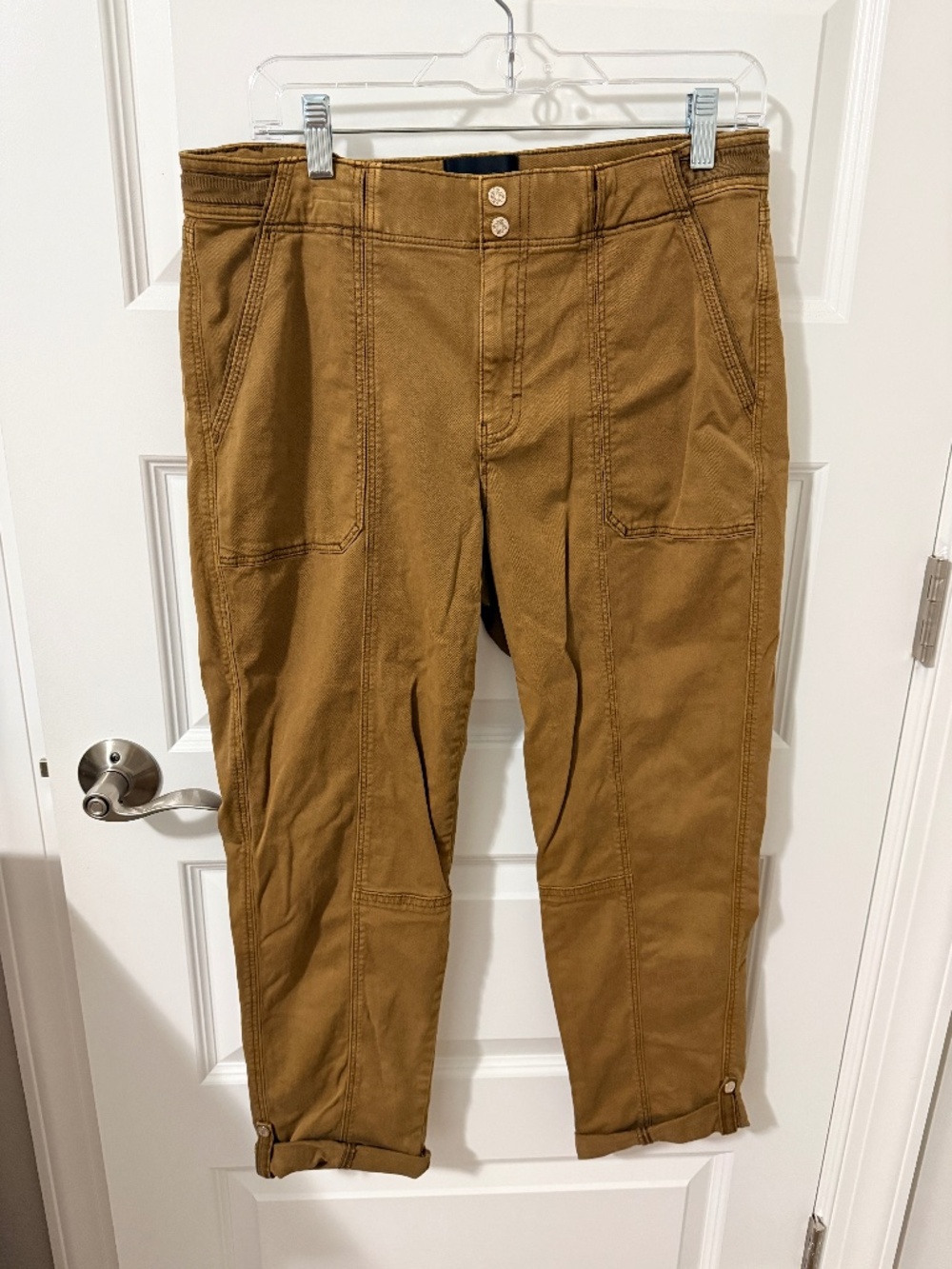 WHBM Mid-Rise Straight Crop Pret A Pedi